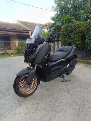 Jual bekas Yamaha xmax 250 ABS conected 2022 mulus,lokasi di Coblong