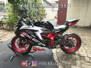 Jual bekas Zx25R Tahun 2021 ABS QS,lokasi di Cilandak