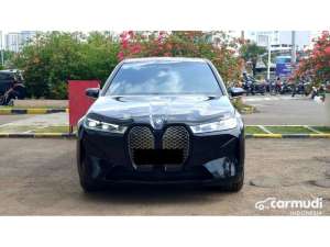 Jual bekas 2025 BMW iX 0.0 xDrive40 Sport SUV Fullspec NIK 2024 Brand New Condition,lokasi di DKI Jakarta