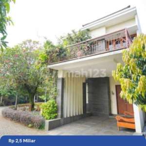 Dijual Hunian Classic Modern Posisi HookDi Grand Cibubur Country , tersedia melalui melalui situs Rumah123
