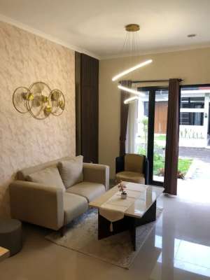 Dijual Rumah di depok selangkah ke pintu tol, mutiara pancoran mas lokasi di Limo, tersedia melalui melalui situs Olx