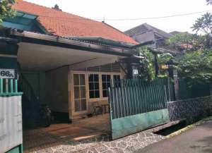 Dijual Rumah Hitung Tanah Di Bawah NJOP di komp garuda kalibata jakarta selatan lokasi di ",
          price: `3700000000`,
          currency: `IDR`
    };


    let pageData = {
        viewPhoneModalField: , tersedia melalui melalui situs Lamudi