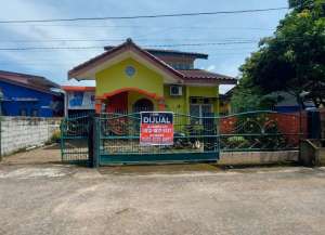 DIJUAL RUMAH SIAP HUNI KOMPLEK PUSRI SAKO KENTEN PALEMBANG lokasi di sako, tersedia melalui melalui situs Lamudi
