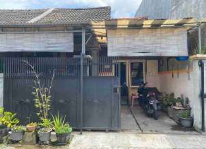 Dijual via lelang rumah di Golden berry Menganti Gresik lokasi di ",
          price: `130000000`,
          currency: `IDR`
    };


    let pageData = {
        viewPhoneModalField: , tersedia melalui melalui situs Lamudi