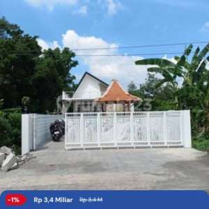 Dijual Villa Murah Mangku Jalan Utama View Sungai Sawah Pegunungan , tersedia melalui melalui situs Rumah123