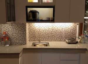 Disewakan Apartemen Puncak Bukit Golf 2BR LT9 View Pool Full Furnish lokasi di kedungdoro, tersedia melalui melalui situs Lamudi