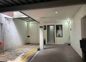 DISEWAKAN RUMAH DOUBLE DECKER WHELFORD, GREENWICH BSD lokasi di ",
          price: `65000000`,
          currency: `IDR`
    };


    let pageData = {
        viewPhoneModalField: , tersedia melalui melalui situs Lamudi