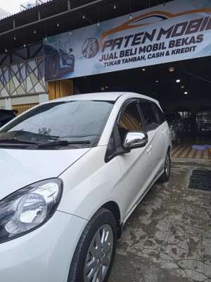Jual bekas Honda Mobilio matic 2015 E CVT mulus,lokasi di 