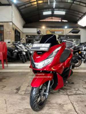 Jual bekas Honda New Pcx 160 Cbs 2023,lokasi di Cidadap