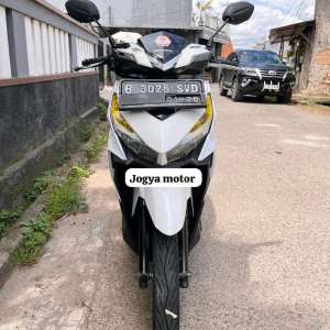 Jual bekas honda vario 150 iss 2015 motor second berkualitas,lokasi di Tangerang Selatan