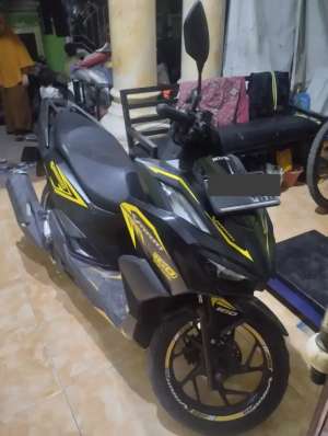 Honda Vario 160 lokasi di Lebak Wangi, tersedia melalui melalui situs Olx