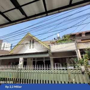 Jual Cepat Rumah 1.5lantai Di Cawang Kavling , tersedia melalui melalui situs Rumah123
