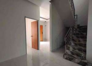 Jual Cepat Rumah 2 lantai Monde Signature Bay Mondial Oriana Azure Bay Pasir Putih Batam lokasi di ",
          price: `1400000000`,
          currency: `IDR`
    };


    let pageData = {
        viewPhoneModalField: , tersedia melalui melalui situs Lamudi