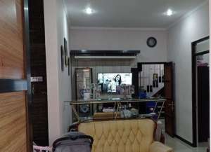 Jual Rumah Bagus Siap Huni Furnish Dekat Alun Alun Tarogong Garut lokasi di tarogong, tersedia melalui melalui situs Lamudi