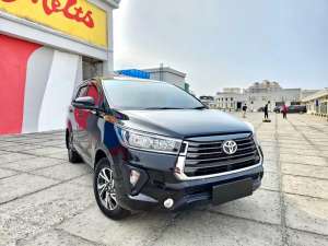 Jual bekas KM 30 RIBUANTOYOTA INNOVA REBORN 2.4 G DIESEL SOLAR AT 2022 2023,lokasi di 