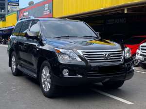 Jual bekas Lexus LX 570 2011,lokasi di Jakarta DKI