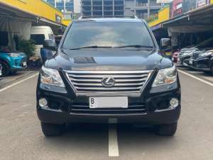 Jual bekas Lexus LX 570 2011 Hitam,lokasi di Jakarta DKI