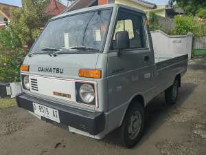 Jual bekas Mobil Antik Daihatsu HIJET 1986 Pickup Istimewa,lokasi di 