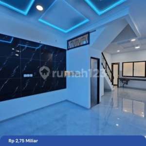 Ready Stock Hanya 4 Unit Bonus IPL 2 Tahun, Dijual Rumah 3 Lantai Bangunan Baru Di Tanjung Duren Barat, Row Jalan Luas-Lebar Area Bebas Banjir, Akses Mall Terdekat Central ParkTaman Anggrek Jakarta Barat , tersedia melalui melalui situs Rumah123