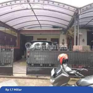 Rumah aman dan nyaman di Komplek Tanjungsari Asri Antapani , tersedia melalui melalui situs Rumah123