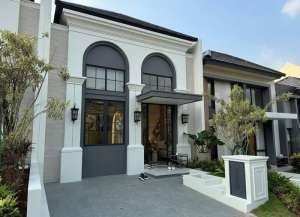 Rumah Cantik Dekat Sekolah An Nizam Bromo Dekat ke Jalan Besar lokasi di kesawan, tersedia melalui melalui situs Lamudi