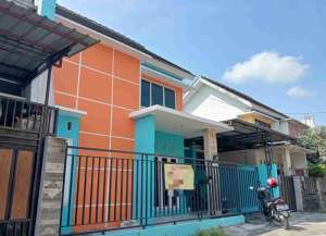 rumah cantik murah bersih rapi siap huni dekat alana lokasi di ",
          price: `19500000`,
          currency: `IDR`
    };


    let pageData = {
        viewPhoneModalField: , tersedia melalui melalui situs Lamudi