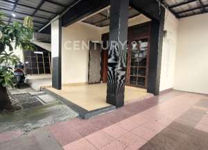 Rumah Di Hook Dgn Kos2an Jl Batu Berlian Kayu Putih JakTim S9326 lokasi di kayu-putih, tersedia melalui melalui situs Lamudi