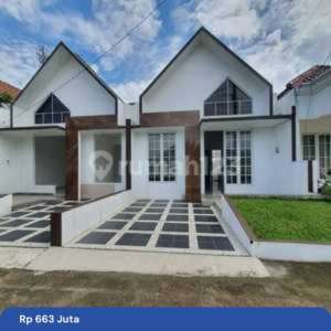 Rumah Minimalis Modern DekatStadion Pakansari , tersedia melalui melalui situs Rumah123