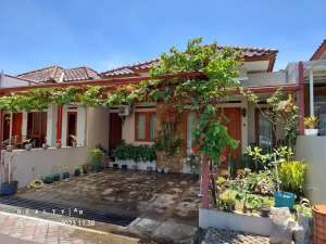 RUMAH MODERN DI CIGADUNG DAGO BANDUNG Lokasi Strategis Harga Nego lokasi di Coblong, tersedia melalui melalui situs Olx