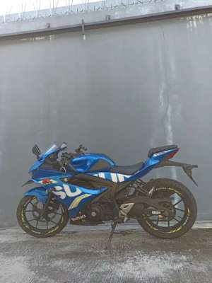 Jual bekas Suzuki GSX R150,lokasi di Sentolo