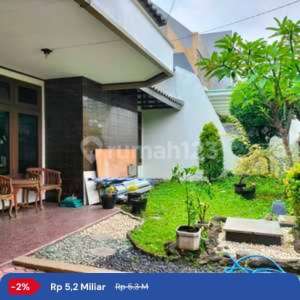 Termurah Rumah Dharmahusada Indah Blok J Selangkah Ke Galaxy Mall Lt 300 M 12x 25 Lb 250 M1.5 Lantai Kt4Km4 Hadap Selatan Shm 4.400 W Carport2 Row Jalan3 Mobil Rumah Siap Huni Bebas Banjir Dan Lokasi Strategis Dekatkampus Unair, It , tersedia melalui melalui situs Rumah123