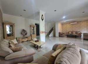 Unit Bagus Rumah 239 m2 Puri Mansion Furnish, Dekat RSPILippo Mall Puri lokasi di kembangan, tersedia melalui melalui situs Lamudi