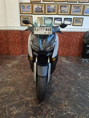 Jual bekas Wa Mba ima , Xmax 2019 old Bisa CashCreditKtp daerah welcome,lokasi di Grogol Petamburan