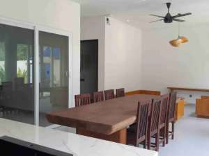  , tersedia melalui melalui situs Olx