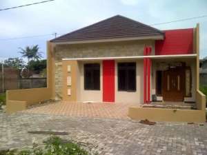 2 Unit Terakhir Rumah Mewah hanya 300 Meter dari Jalan Semarang Solo , tersedia melalui melalui situs Olx