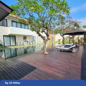 7 Bedroom Luxury Villa Modern Minimalist Style Only 200m To The Beach , tersedia melalui melalui situs Rumah123