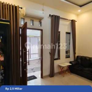 Ana Rumah Uk 4.5X12.5m di Tanjung Duren , tersedia melalui melalui situs Rumah123