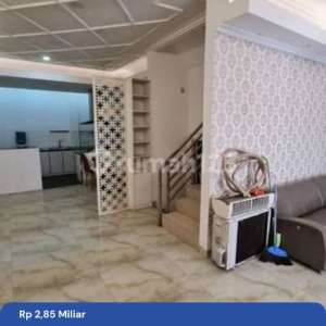 Australia 6X15 - 3.5Lantai - Siap Huni. , tersedia melalui melalui situs Rumah123