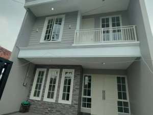 BARU GRESS, READYRumah Minimalis di Gayung Kebonsari dekat Gayungsari Ketintang lokasi di Gayungan, tersedia melalui melalui situs Olx
