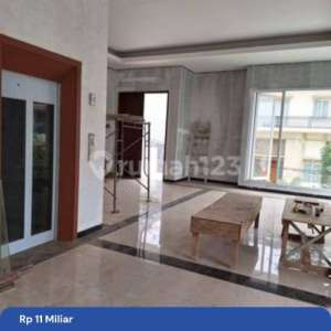 Baru Minimalis Modern di Sunter Paradise, Jakarta Utara , tersedia melalui melalui situs Rumah123