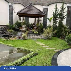 Batununggal - Dijual Rumah Lux di Batununggal Indah, Dekat St. Aloysius , tersedia melalui melalui situs Rumah123