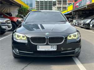 Jual bekas BMW 5 Series 520d 2013 HitamJUAL MURAH,lokasi di Gorontalo