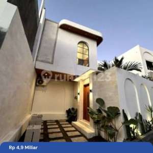 Brand New Desain Mediterania Full Furnished Di Bali Dekat Canggu , tersedia melalui melalui situs Rumah123