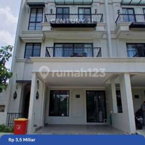Brand New House American Clasic Lokasi Starategis Jagakarsa Jakse , tersedia melalui melalui situs Rumah123