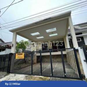 Cinere Mega Cinere Luas 162 Rumah 1 Lantai Komplek Dekat Pintu Tol Brigif , tersedia melalui melalui situs Rumah123