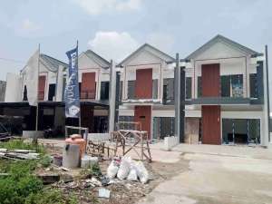 CLUSTER BARU 2 LANTAI SIAP HUNI, READY STOCK TANPA DP 0 EKSLUSIF 8 UNIT , tersedia melalui melalui situs Olx