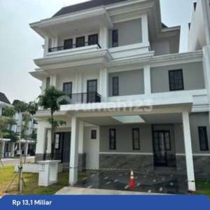 Cluster Winona Type Wallace Sudut, 3 Lantai, Private Lift , tersedia melalui melalui situs Rumah123