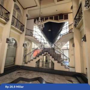 Cocok Buat Segala Ruang Usaha. Pinggir Jalan Raya Antasari. di Jl. Pangeran Antasari No.12A, Cilandak Barat, Cilandak, Kota Jakarta Selatan, DKI Jakarta, Indonesia, 12430, Antasari , tersedia melalui melalui situs Rumah123