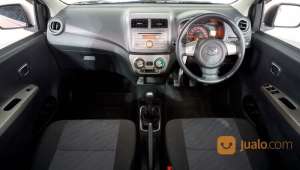 Jual bekas Daihatsu Ayla 1.0 X MT 2017 Merah,lokasi di Kota Tangerang Selatan