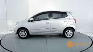 Jual bekas Daihatsu Ayla 1.0 X MT 2017 Silver,lokasi di Kota Tangerang Selatan
